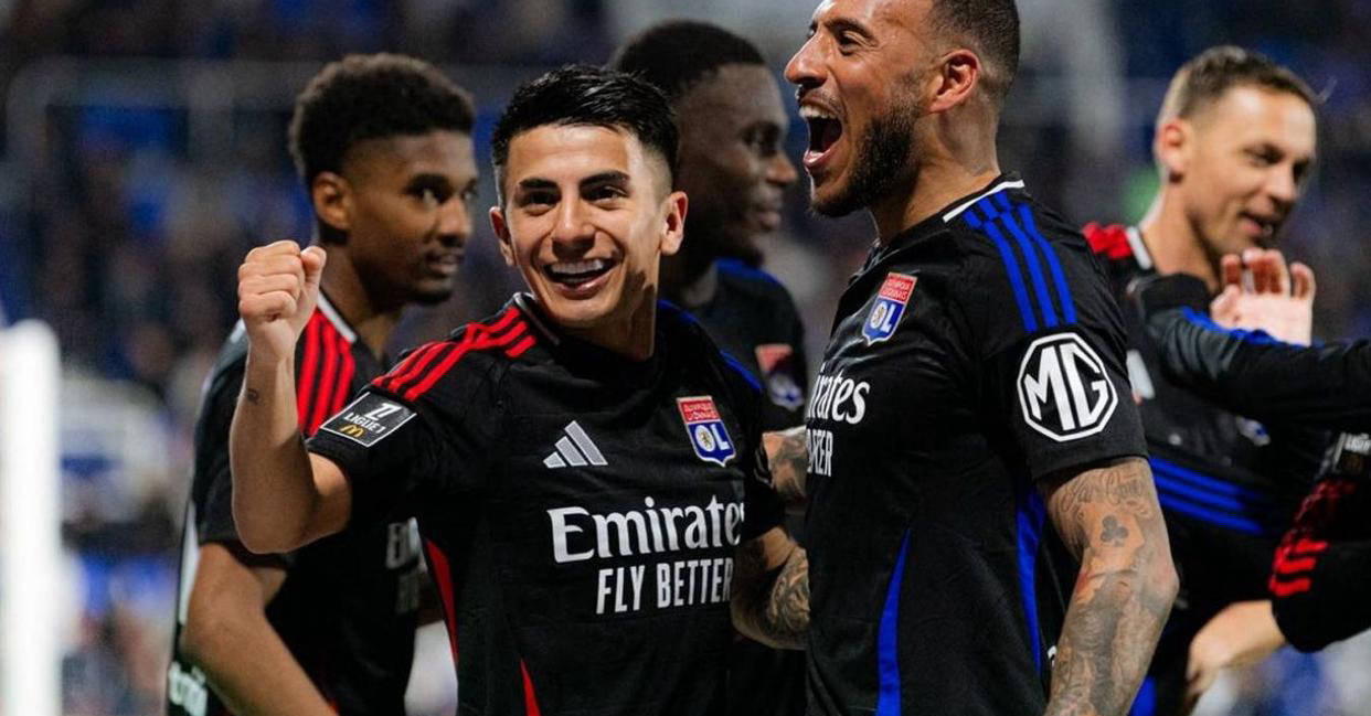 巴黎圣日耳曼后卫神勇救险，助球队成功保级，注册专业由于.的简单介绍