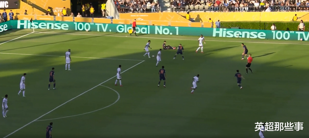 包含Uzi重要时刻持续失利，巴黎圣日耳曼带队取胜！的词条